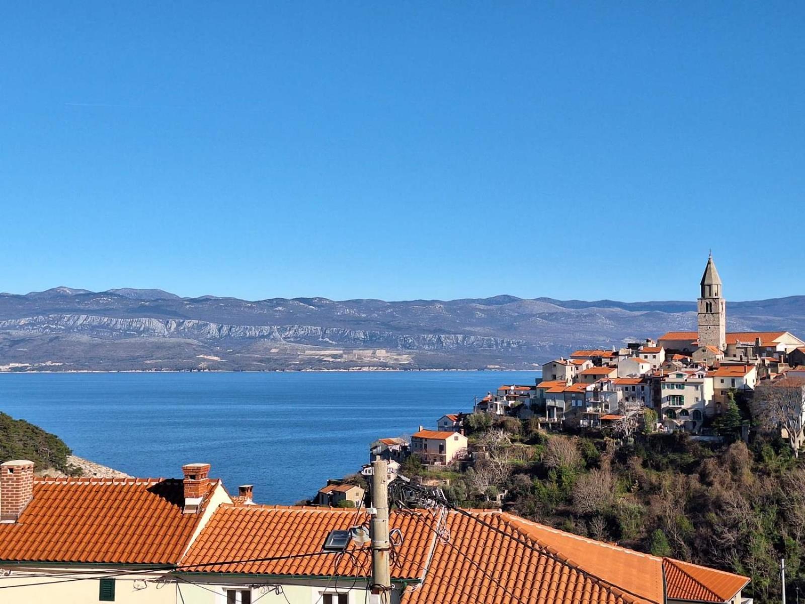 Apartmani Marin1 Vrbnik Zewnętrze zdjęcie